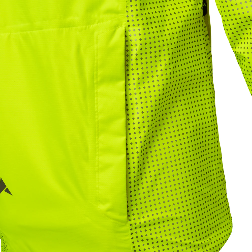 MENS_URBAN_NIGHTVISION_STORM_WATERPROOF_JACKET_HI-VIZ_YELLOW_REAR_POCKET-1.webp