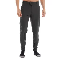 altura-esker-eco-trousers-men-1-PRODUCTIMG_AL36MTRLTRS2_54027-1.webp
